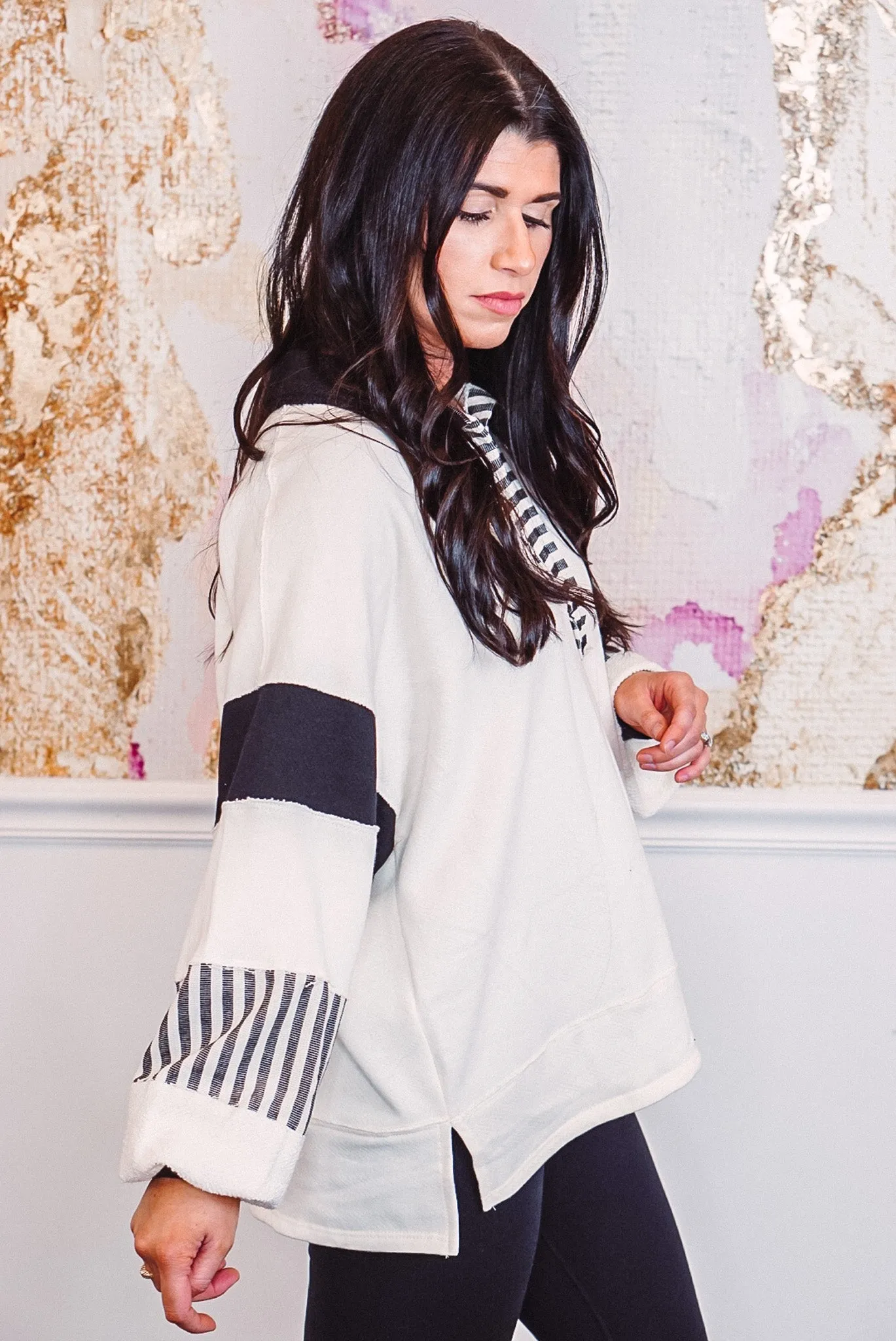 Colorblock Fave Cream Black Pullover