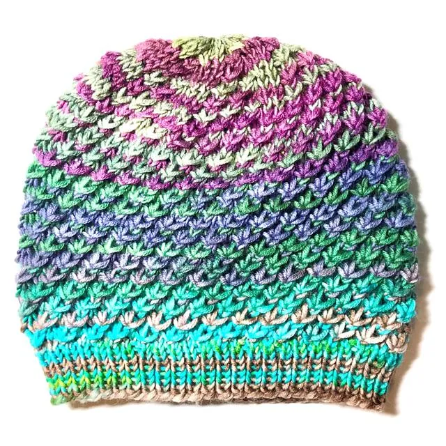 Fireworks Hat Pattern - Uneek Worsted