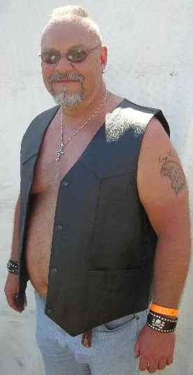 HL11600SPT Men's Motorcycle Leather Vest - The Classic Plain Biker Vest