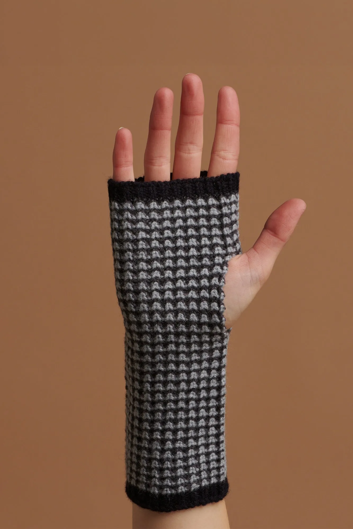 Lambswool Fingerless Waffle Gloves - Dark Navy