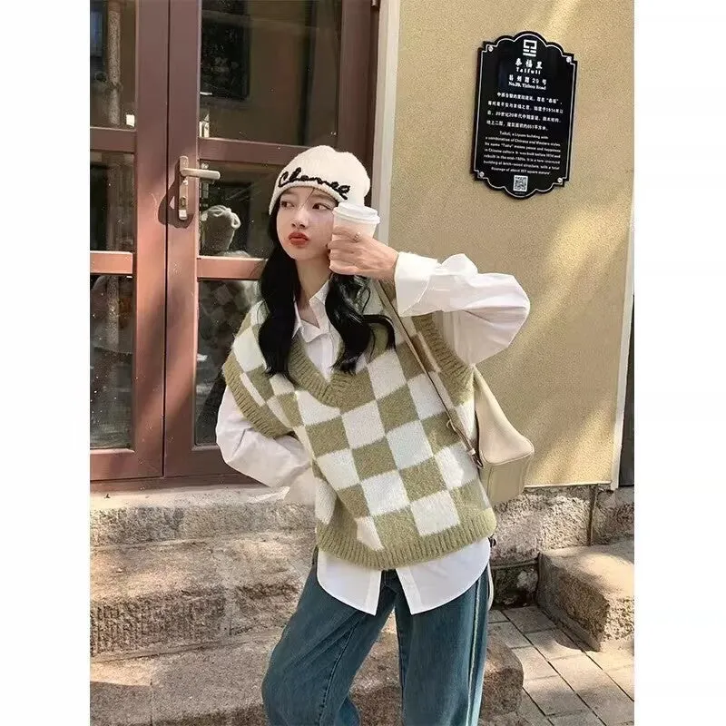 Lanfubeisi dti outfits Autumn and Winter Preppy Style All-Match Chessboard Plaid Sweater Vest Female Students Korean Style Loose Sleeveless Vest Knitted Outer Wear