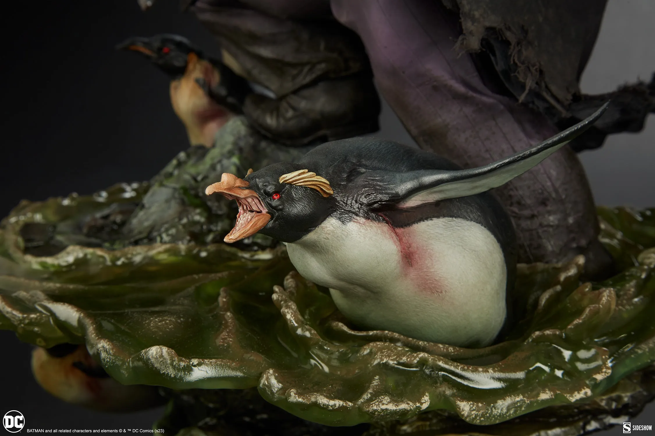 [PRE-ORDER] Sideshow Collectibles - DC Comics Premium Format Figure - The Penguin