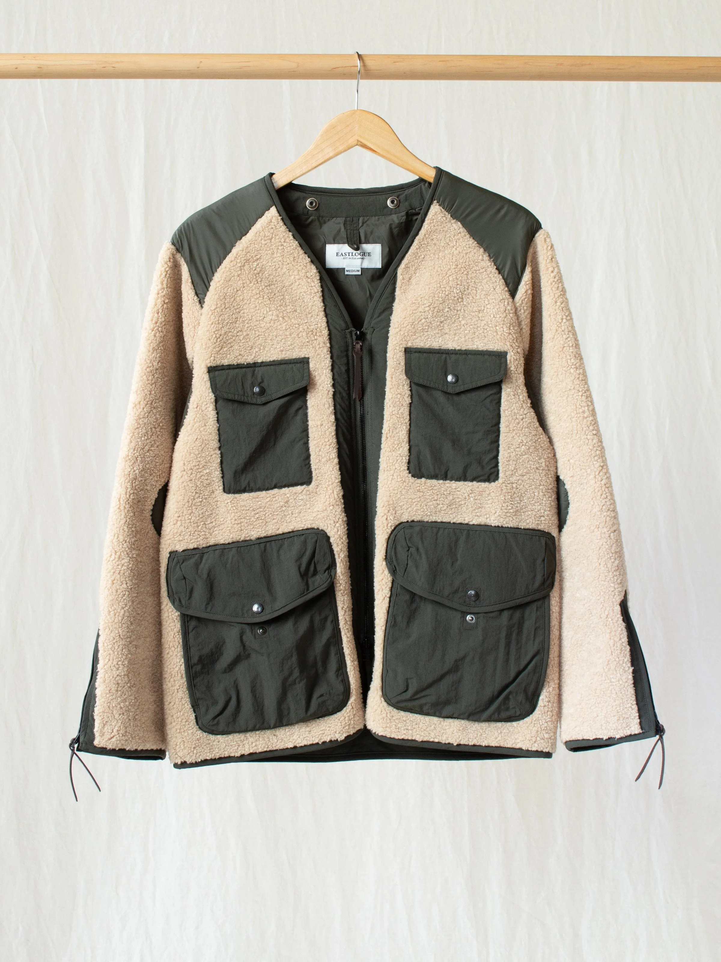 Traveler Jacket - Beige & Olive